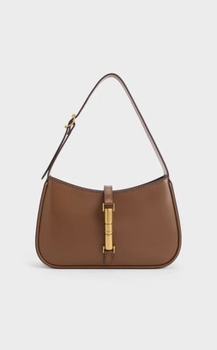 شنطة تشارلز اند كيث |