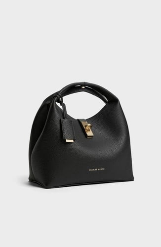 شنطة تشارلز اند كيث |