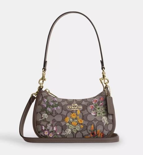 شنطة كوتش | Coach
