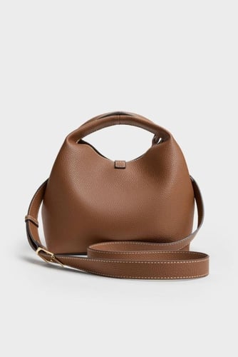 شنطة تشارلز اند كيث |