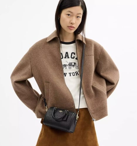 شنطة كوتش | Coach