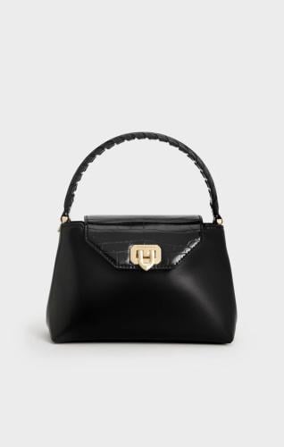 شنطة تشارلز اند كيث |