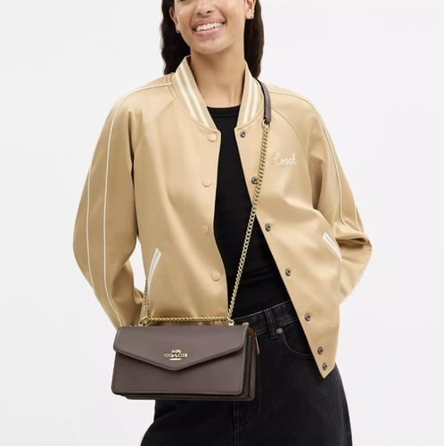 شنطة كوتش | Coach