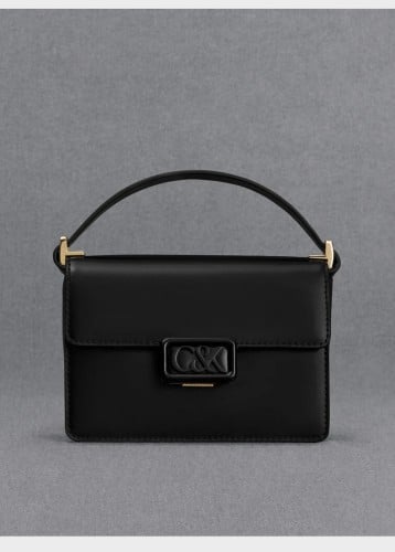 شنطة تشارلز اند كيث |