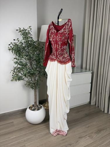 طقم اوفر هول مطرز