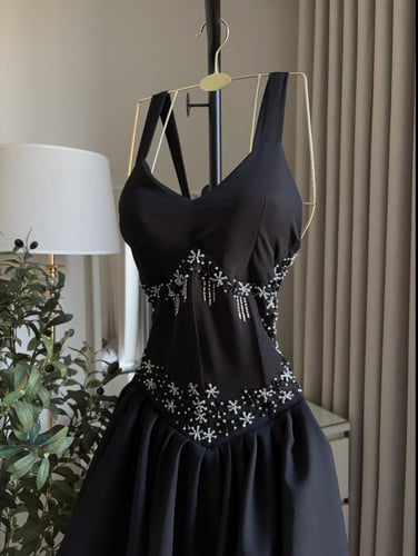 فستان اسود باربي تطريز يدوي