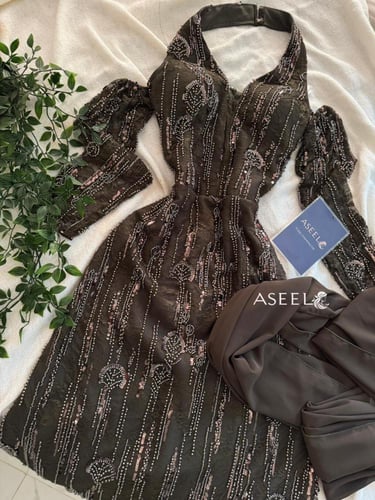 فستان سهرة زيتي دانتيل