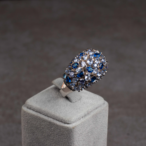 خاتم فضة نسائي ملكي بفصوص زركون متدرجة زرقاء