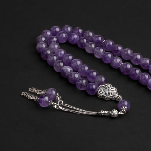 سبحة بحجر الجمشت البنفسجي مع شكة فضة 10مل