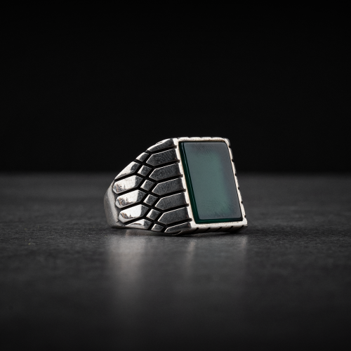 خاتم رجالي فضة استرليني مزين بحجر العقيق الاخضر