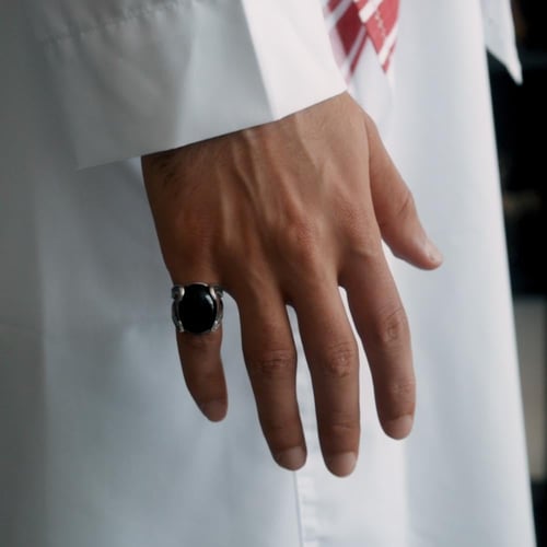 خاتم رجالي فضة استرليني مزين بحجر أونيكس أسود