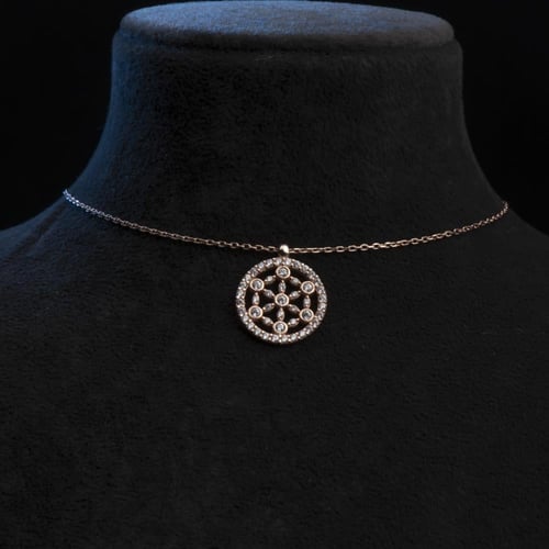 سلسال فضة عيار 925 جولدن روز بتصميم دائري مرصع بأح...