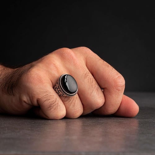 خاتم رجالي فضة استرليني مزين بحجر أونيكس أسود