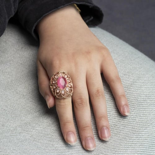 خاتم الوردة جولدن روز بفص كبير زركون وردي