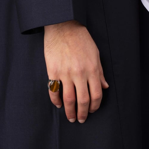 خاتم رجالي فضة بحجر عين النمر بتصميم أنيق