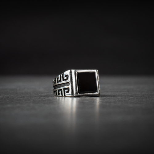 خاتم رجالي فضة استرليني مزين بحجر أونيكس أسود ل ال...