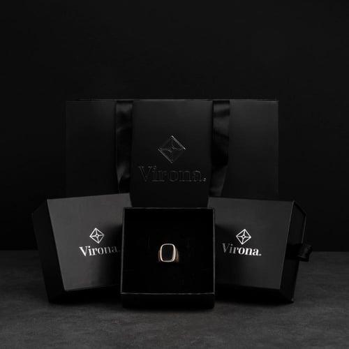 خاتم رجالي فضة استرليني مزين بحجر أونيكس أسود