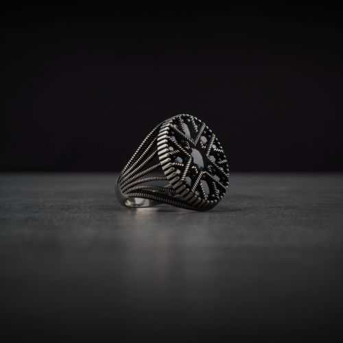 خاتم رجالي فضة استرليني مزين بأحجار زركون سوداء