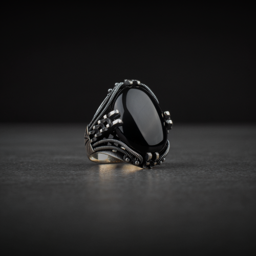 خاتم رجالي فضة استرليني مزين بحجر أونيكس أسود