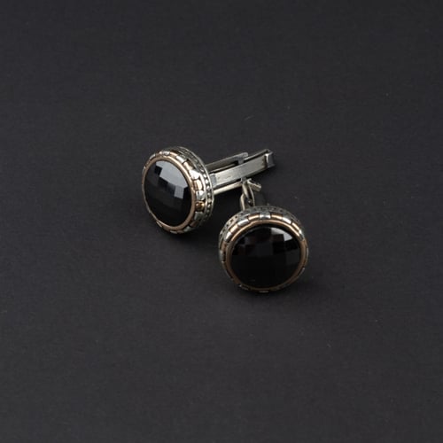 كبك رجالي فضة مع حجر زركون أسود