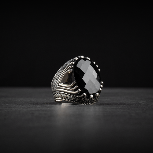 خاتم رجالي فضة استرليني مزين بحجر زركون اسود