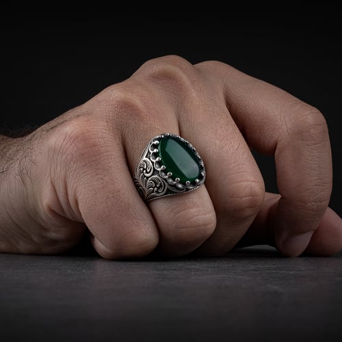 خاتم رجالي فضة استرليني مزين بحجر عقيق أخضر