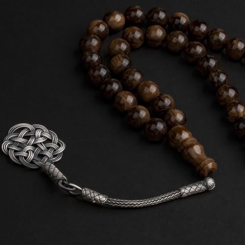 سبحة بكلايت بني مع طربزونة فضة