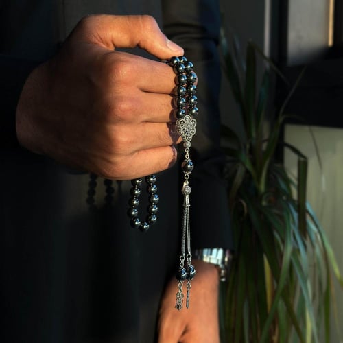 سبحة بحجر الهيماتيت مع شكة فضة 8مل