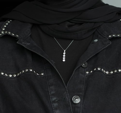 سلسال فضة عيار 925 بفصوص زركون متشابكة