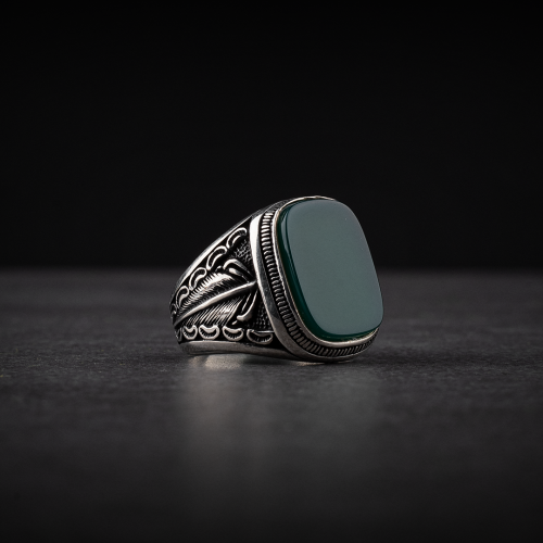 خاتم رجالي فضة استرليني مزين بحجر عقيق أخضر
