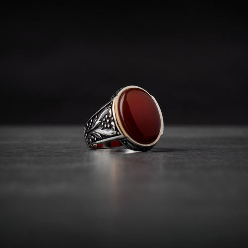 خاتم رجالي فضة استرليني مزين بحجر عقيق أحمر