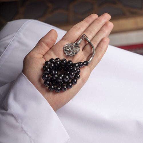 سبحة بكلايت أسود مع طربزونة فضة