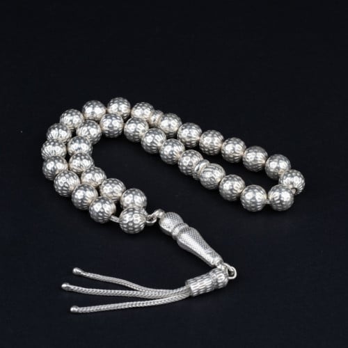 سبحة فضة مزخرفة