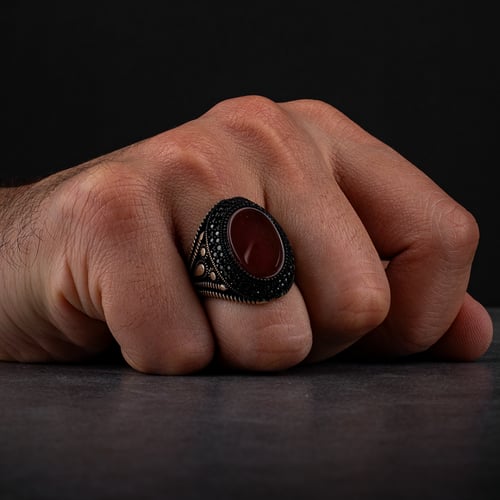 خاتم رجالي فضة استرليني مزين بحجر عقيق أحمر