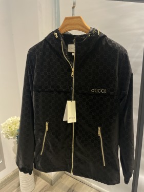 جاكيت Gucci