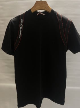 تيشيرت ألكسندر ماكوين