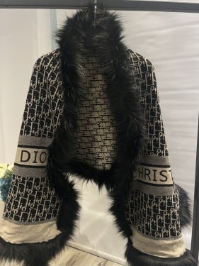 سكارف Dior