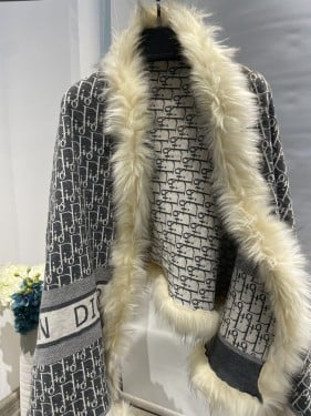 سكارف Dior