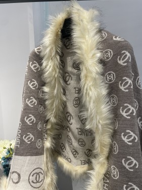 سكارف Chanel