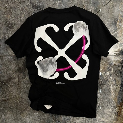 ‎تيشيرت off white