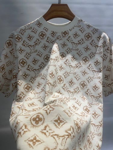 تيشيرت LV