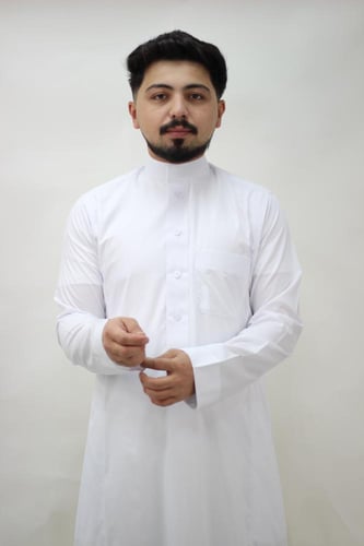 ثوب عادي سادة أبيض D19W