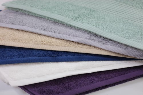 منشفة مربعات صناعة تركية قطن 100%