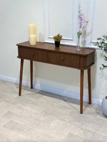 كونسول تسريحة ضيافه