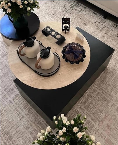 طاولة رخام انيقه