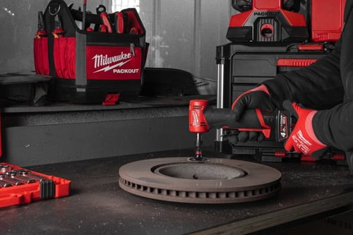 صاروخ زاوية ميلواكي