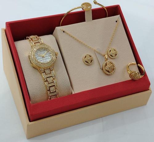طقم نسائي زركون جوده ممتازه M1127507