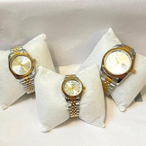 3 قطع ساعات من طقم العائلة ,ساعة الطفل , ساعة الأب...