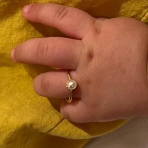 خاتم لولو للمواليد بمقاسات مختلفة