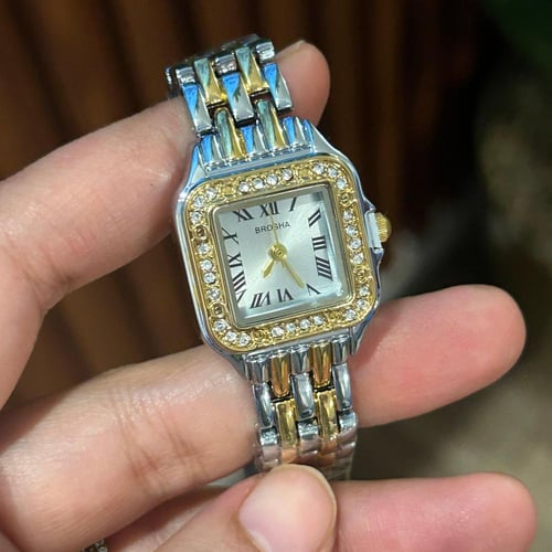 ساعة أطفال الكلاسيكية والفاخرة ,طلاء لون ثابت ,كري...